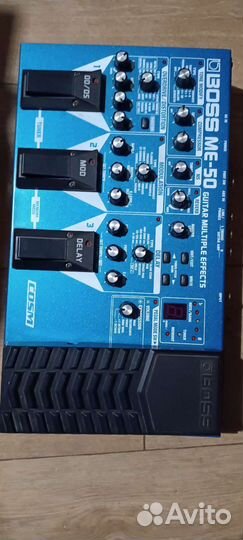 Гитарный процессор эффектов boss ME-50 (с бп)