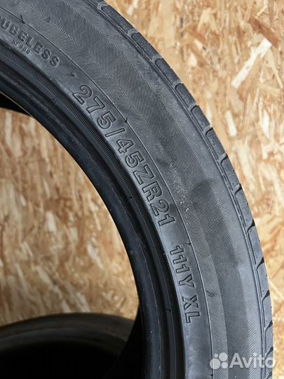 Kinforest KF660 275/45 R21