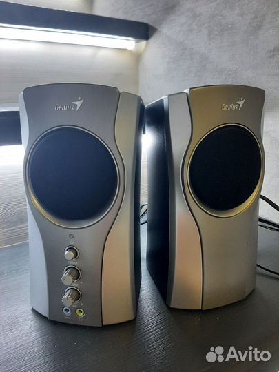 Компьютерные колонки Genius