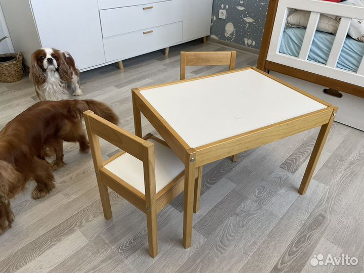 Детский стол и стулья IKEA