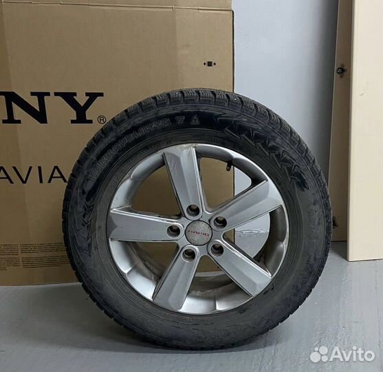 Nokian Tyres Hakkapeliitta R5 195/65 R15