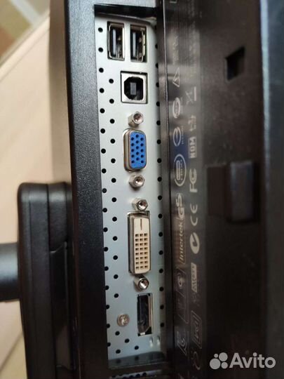 Монитор HP ZR24w
