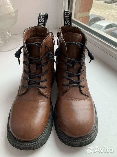 Ботинки демисезонные для девочки 35