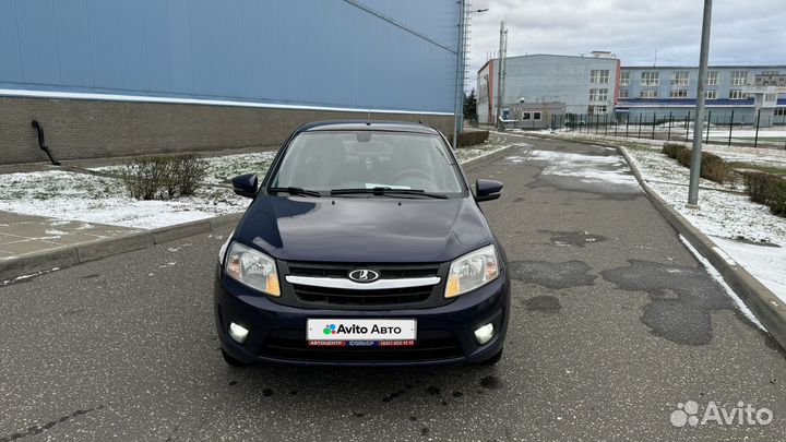 LADA Granta 1.6 МТ, 2016, 100 000 км