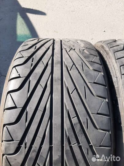 Triangle TR968 235/35 R19