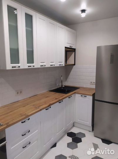 Кухонный гарнитур угловой