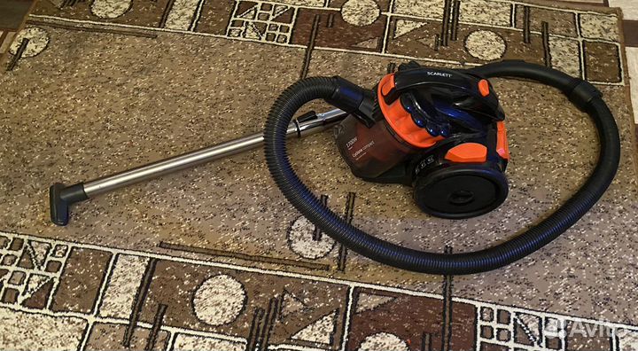 Пылесос Scarlett