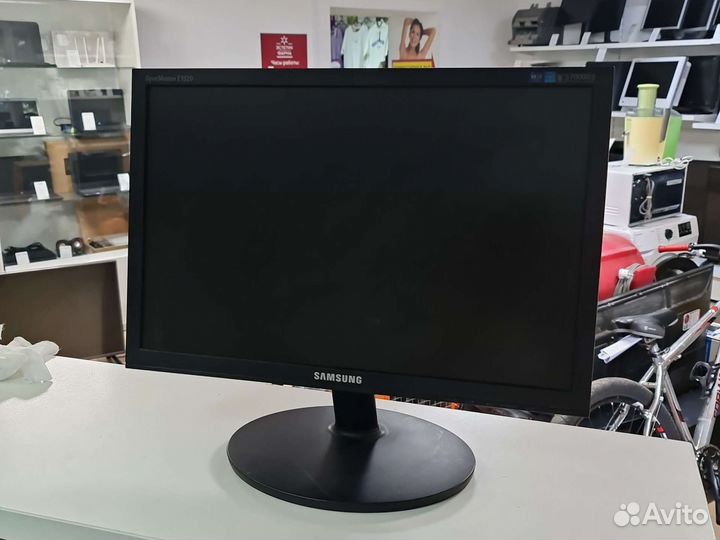 Монитор Samsung 19