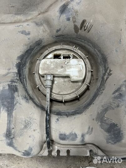 Бензобак renault logan