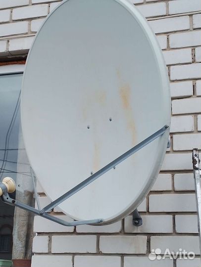 Спутниковая антенна 1.2м
