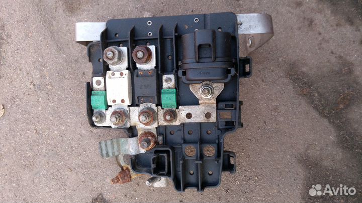 Рено Кангу 2(11гв) блок предохранителей