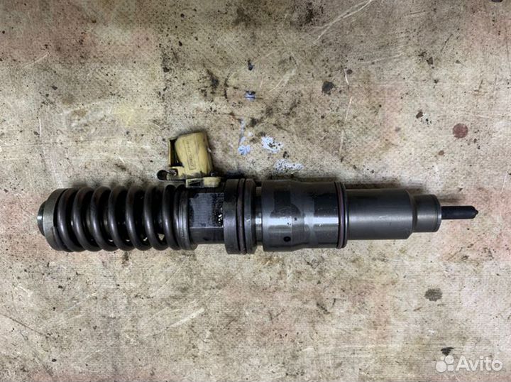 Насос-форсунка Volvo F12