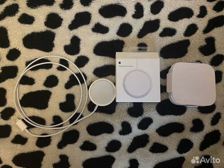 Бзу Apple MagSafe Charger (mhxh3)