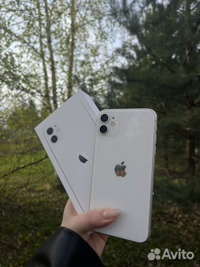 iPhone 11, 64 ГБ