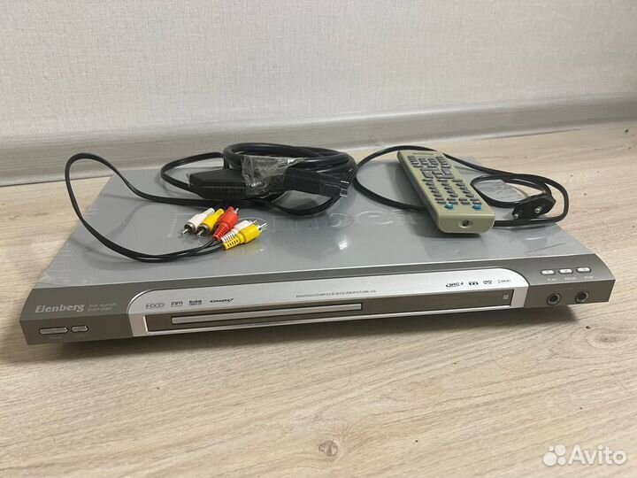 DVD плеер Elenberg dvdp2450