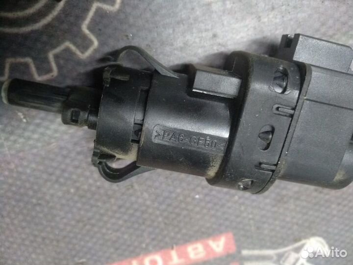 Концевик Jaguar X-Type