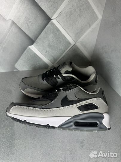 Кроссовки Nike Air Max 90