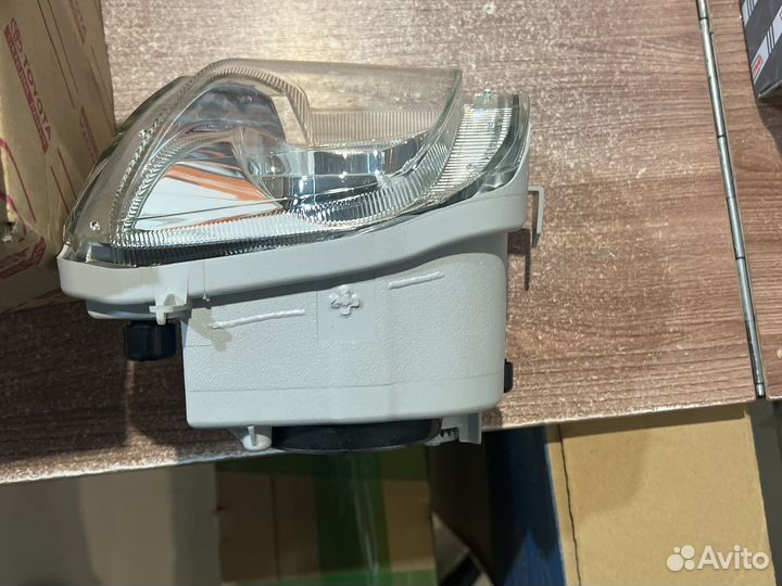 Галогена на lexus IS