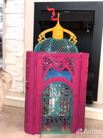 Школа замок для Литл Пони