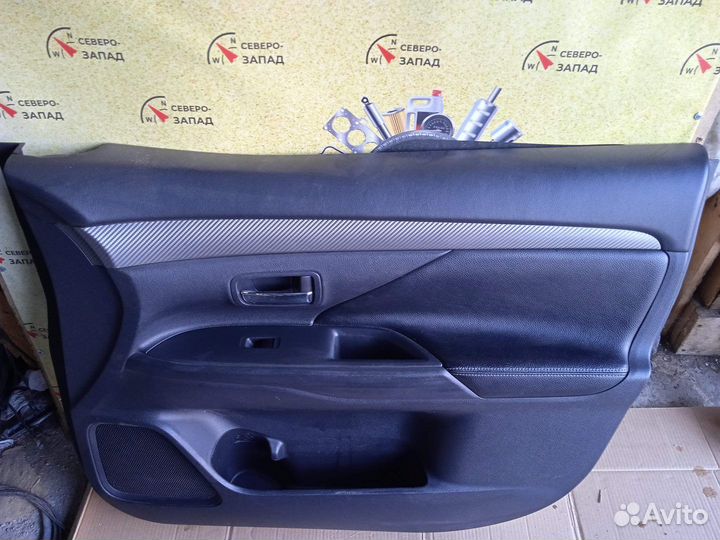 Mitsubishi Outlander III (12) GF Обшивка двери пер
