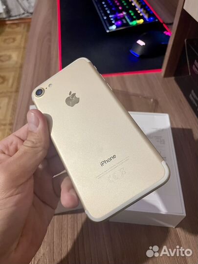 iPhone 7, 32 ГБ