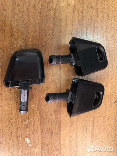 Форсунки омывателя фар Nissan X-trail T31