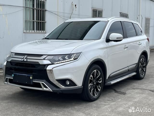 Mitsubishi Outlander 2.4 CVT, 2020, 48 000 км