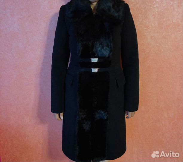 Продам новое пальто. Зима
