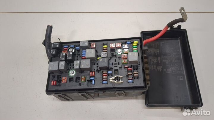 Блок предохранителей Chevrolet Cruze, 2011