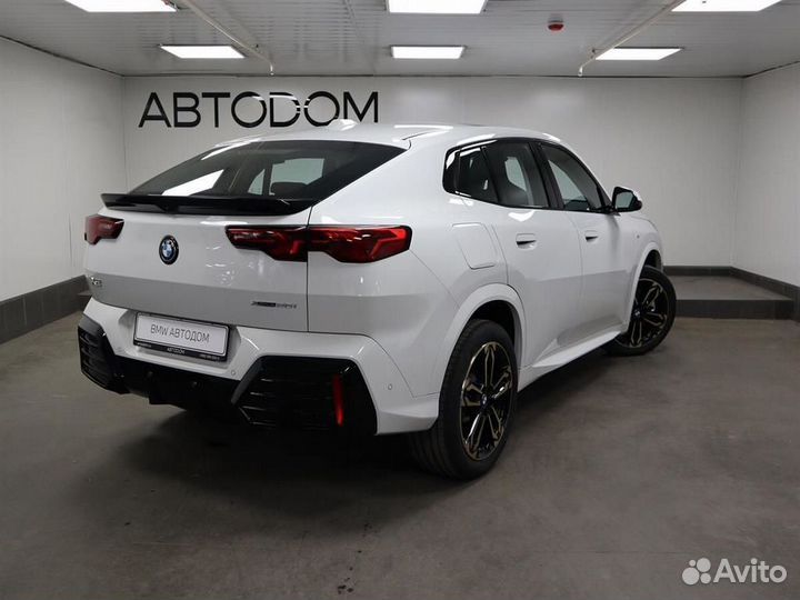 BMW X2 2.0 AMT, 2024