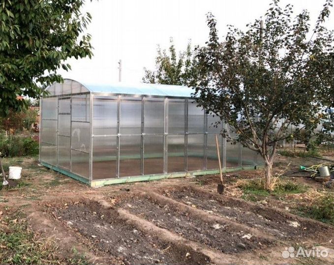 Теплицы усиленные прямостенные