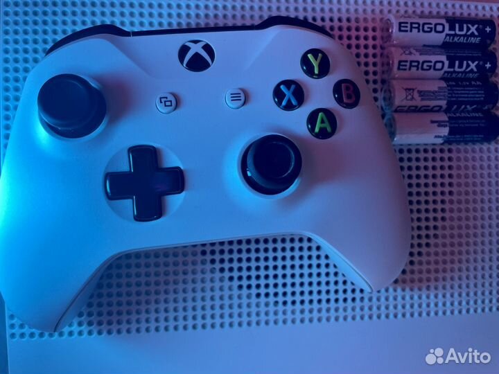 Xbox one s + game pass
