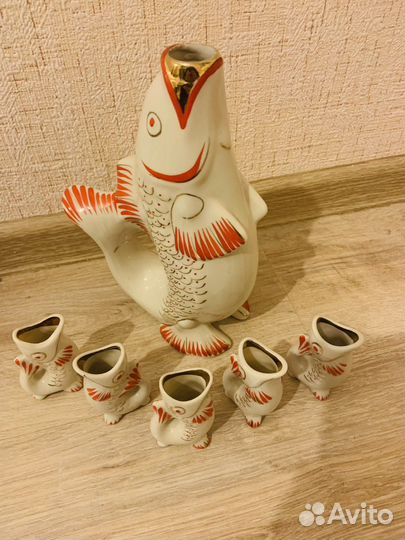 Набор питейный ликеро-водочный Рыбы 1957-1960гг