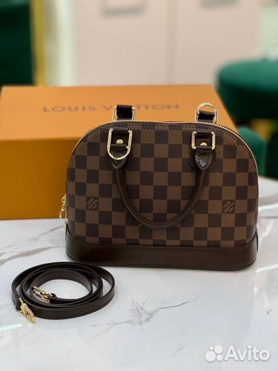 Сумка louis Vuitton Alma BB Размер : 24,5/18/12 cm