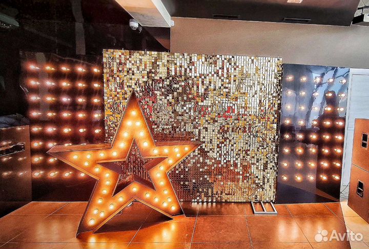 Фотозона Black Star хит выпускной день рождение