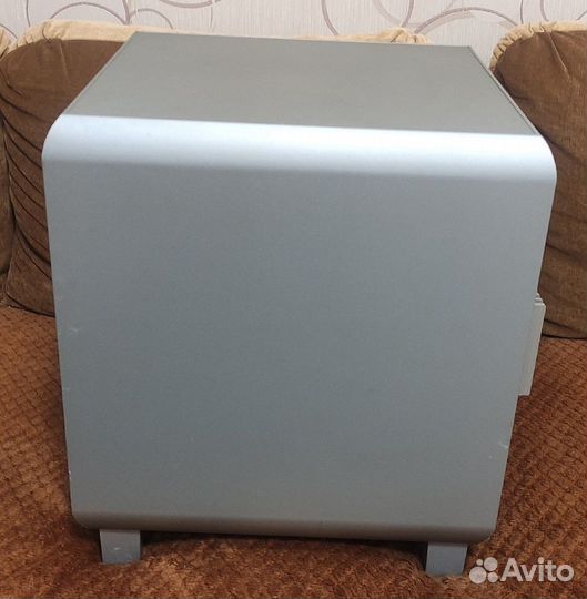 Сабвуфер Eltax Atomic A-10.2