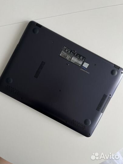 Продаю ноутбук asus