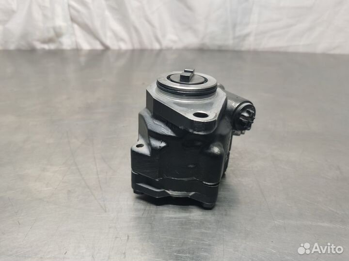 Насос гидроусилителя Mercedes Benz Axor