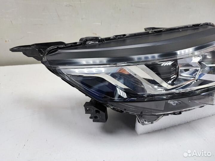 Фара правая mitsubishi pajero sport 3 2019-нв