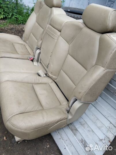 Сиденья второй ряд Acura MDX YD2