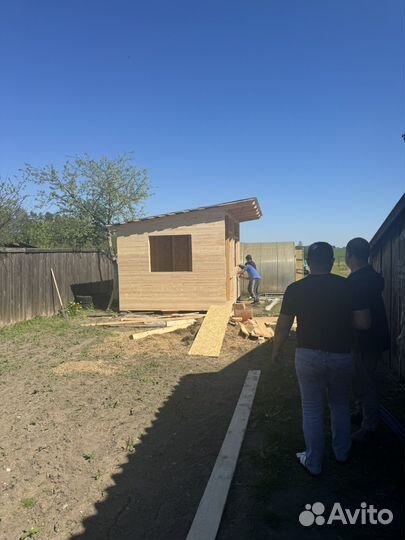 Бригада строителей