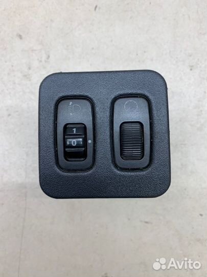 Блок управления светом Mitsubishi Lancer 9 седан 1