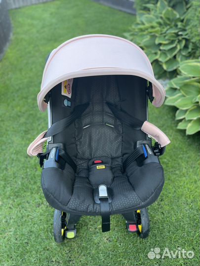 Коляска автокресло doona с базой isofix