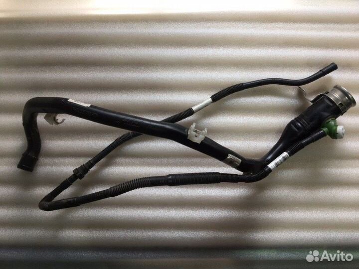 Труба наливной горловины пластмассовая Bmw 7 G11