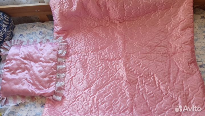 Детское одеяло и подушка