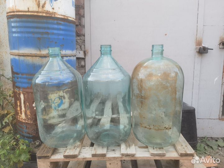 Бутылка стеклянная 20 литров