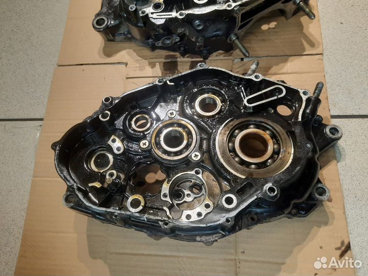 Половины картера Yamaha XT600Z Tenere 1988