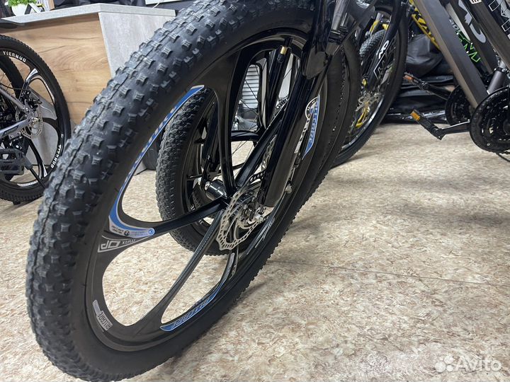 Велосипед BMW