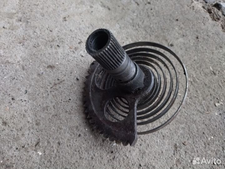 Вал кикстартера Иж в сборе