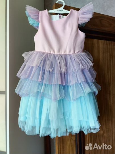 Платье нарядное для девочки